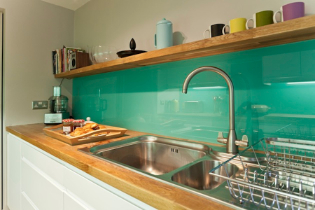 Source: http://inthralld.com/2013/09/beautiful-backsplashes-25-creative-kitchen-backsplash-ideas/